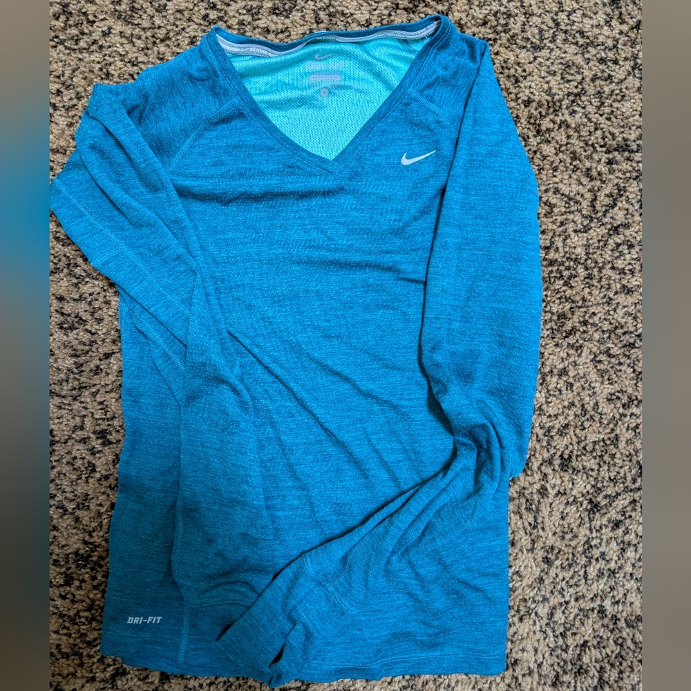 Nike women's running long sleeve